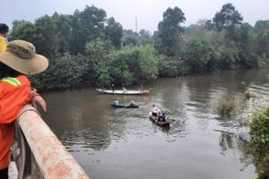 Hà Tĩnh: Phát hiện thi thể nam sinh trên sông Ngàn Mọ