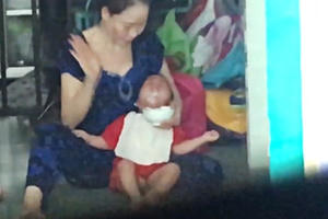 Hai bảo mẫu ở Sài Gòn thừa nhận đánh đập nhiều trẻ em