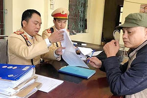 9 ngày phát hiện 8 lái xe dương tính với chất ma túy ở Nghệ An