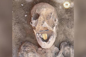 Phát hiện các xác ướp có lưỡi bằng vàng tại Ai Cập