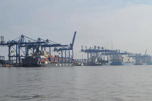 Sở GTVT TP.HCM phản hồi về việc thu phí hạ tầng cảng biển