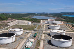 Đề xuất nâng mức dự trữ xăng dầu