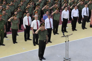 Vinh dự ngày đầu năm mới của các cán bộ, chiến sỹ Công an tỉnh Đồng Nai