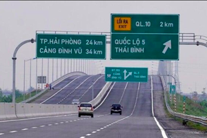 Đề xuất điều chỉnh quy hoạch cao tốc Hà Nội - Hải Phòng lên 10 làn xe