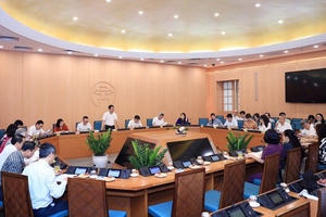 Triển khai việc theo dõi mô hình giáo dục đạt tiêu chuẩn cao trên địa bàn Hà Nội