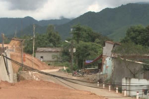 Nhiều hộ dân Đà Nẵng lo lắng tình trạng sạt lở do thi công đường Hồ Chí Minh