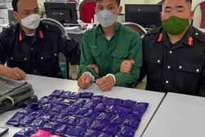 Sơn La: Bắt giữ đối tượng mua bán trái phép số lượng lớn ma tuý tổng hợp