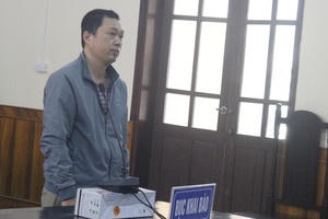 Nguyên đại úy quân đội nhận hơn 2 tỷ đồng để “chạy” vào trường công an