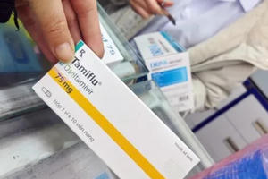 Thuốc Tamiflu 'cháy hàng', 'đội giá', Bộ Y tế siết chặt quản lý