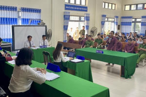 Án nặng cho nhiều bị cáo buôn pháo hoa nổ Án nặng cho nhiều bị cáo buôn pháo hoa nổ