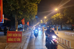 Quảng Ninh: Công an Cẩm Phả trực xuyên Tết ngăn chặn xử lý lái xe vi phạm nồng độ cồn