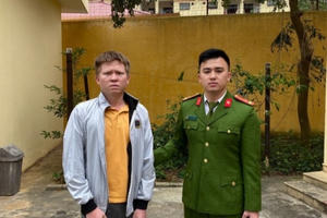 Vay tiền bạn gái rồi xù nợ Vay tiền bạn gái rồi xù nợ