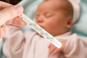 Thời sự 9h ngày 16/2/2017: 1 bệnh nhi tử vong nghi do mắc viêm não mô cầu