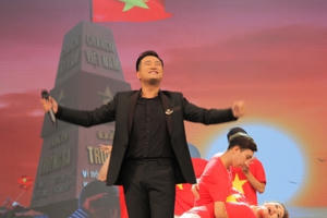 Tự hào giai điệu " Biển Việt Nam - Sóng Việt Nam"