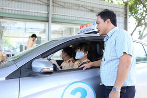 Bình Dương: Tập huấn cấp thẻ sát hạch viên lái xe cho công an tỉnh