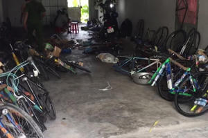 Phát hiện, bắt giữ nhiều xe đạp thể thao và phụ tùng mang nhãn hiệu nổi tiếng nghi vấn nhập lậu
