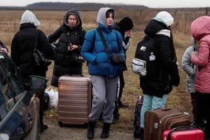 Bà con người Việt tại Ukraine cần chuẩn bị gì để lánh nạn sang nước khác
