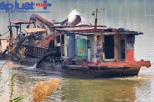 UBND tỉnh Yên Bái yêu cầu báo cáo việc khai thác, vận chuyển cát sỏi tại xã Minh Quân