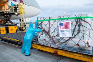 3 triệu liều vắc xin Covid-19 Moderna do Hoa Kỳ hỗ trợ đã về Việt Nam