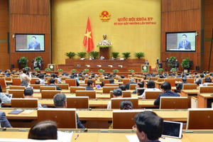 Quốc hội thông qua Nghị quyết tiếp tục thực hiện một số chính sách trong phòng, chống dịch Covid-19