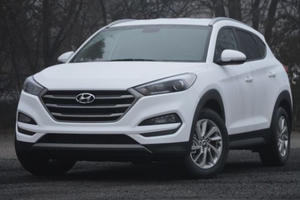 Tin kinh tế 6AM: Bất ổn toàn cầu kéo giá vàng "leo thang", vượt dốc 42 triệu đồng; Hyundai triệu hồi hơn 400.000 xe Tucson