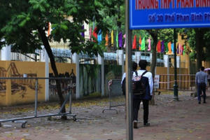 Quận Ba Đình kiểm tra cơ sở vật chất tại các Điểm thi và tuyển sinh vào lớp 10 Quận Ba Đình kiểm tra cơ sở vật chất tại các Điểm thi và tuyển sinh vào lớp 10