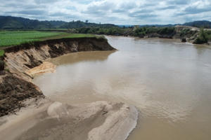 Cần một giải pháp toàn diện để "giải cứu" thượng nguồn sông Sêrêpốk