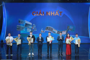 Vinh danh, trao giải các tác phẩm báo chí tuyên truyền về an toàn giao thông