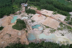 Người dân ngao ngán với đại công trường khai thác cát ở huyện Xuyên Mộc Người dân ngao ngán với đại công trường khai thác cát ở huyện Xuyên Mộc