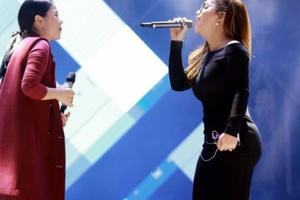 Lệ Quyên, Minh Tuyết, Quang Dũng miệt mài tập luyện xuyên đêm sang ngày mới