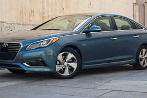 Triệu hồi hơn 95.000 xe Tucson và Sonata ở Mỹ vì lỗi động cơ