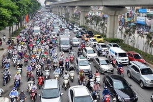 Hà Nội đề xuất xây dựng cầu vượt cho người đi bộ qua đường Lê Văn Lương