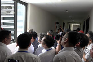 Sở Xây dựng TP.HCM kiểm tra chung cư 36 tầng nứt hở