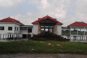 Nghệ An:Khu vui chơi Hồ Cửa Nam hoang tàn dù đầu tư hàng chục tỷ