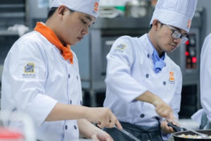 Vì sao nghề bếp Việt Nam vẫn chưa ngang tầm thế giới?