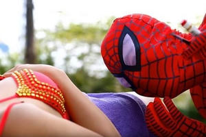 Phụ huynh sốc vì clip “người lớn” đội lốt video trẻ em tràn ngập trên Youtube