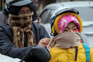 Không khí lạnh tràn về, đêm nay miền Bắc mưa rét