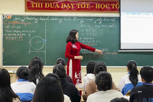 Quy định chế độ làm việc đối với giáo viên phổ thông, dự bị Đại học