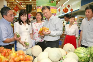 Thực phẩm Tết: Vẫn chưa hết lo!