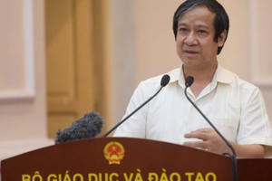 Bộ trưởng Nguyễn Kim Sơn: Đề nghị Hà Nội xem xét cho học sinh vùng ngoại thành đi học Bộ trưởng Nguyễn Kim Sơn: Đề nghị Hà Nội xem xét cho học sinh vùng ngoại thành đi học