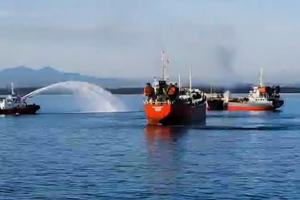 Nổ tàu chở dầu trên biển Dung Quất, 1 thuyền viên mất tích