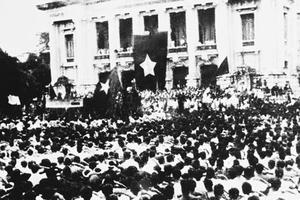 Tiếp bước con đường Cách mạng Tháng Tám Tiếp bước con đường Cách mạng Tháng Tám