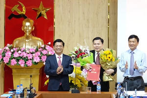 Phó bí thư Tỉnh ủy Quảng Ngãi giữ chức Phó tổng thanh tra Chính phủ Phó bí thư Tỉnh ủy Quảng Ngãi giữ chức Phó tổng thanh tra Chính phủ