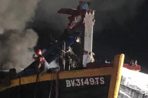 Bà Rịa - Vũng Tàu: Cháy hai tàu cá lớn, thiệt hại hàng tỷ đồng