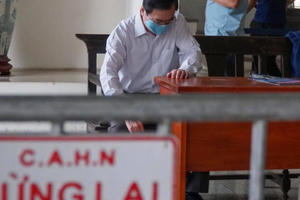 Cựu Bộ trưởng Vũ Huy Hoàng xin được ngồi thẩm vấn vì sức khoẻ yếu