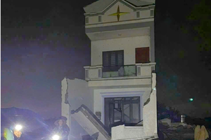 Lốc xoáy kinh hoàng khiến một người chết, hơn 300 hộ dân bị ảnh hưởng ở Ninh Bình