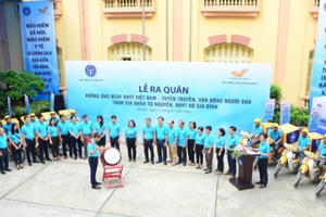 Cả nước ra quân tuyên truyền BHXH tự nguyện, BHYT hộ gia đình Cả nước ra quân tuyên truyền BHXH tự nguyện, BHYT hộ gia đình