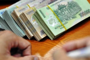 Đầu năm bàn chuyện tăng lương hàng triệu công chức