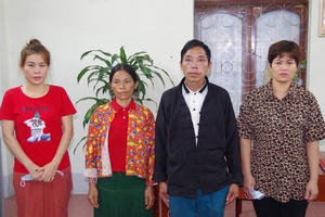 Lập mưu dựng lên đám cưới để bán cô gái sang Trung Quốc