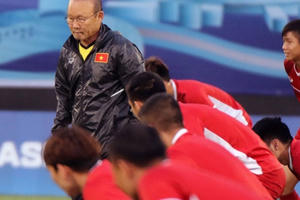 Đội hình đội tuyển Việt Nam đấu Iraq: Chờ bất ngờ từ thầy Park